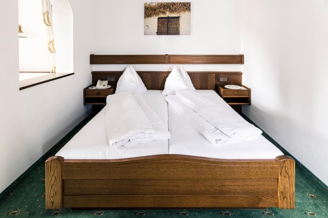 Genussgasthof & Hotel Beim Krutzler Heiligenbrunn Екстер'єр фото